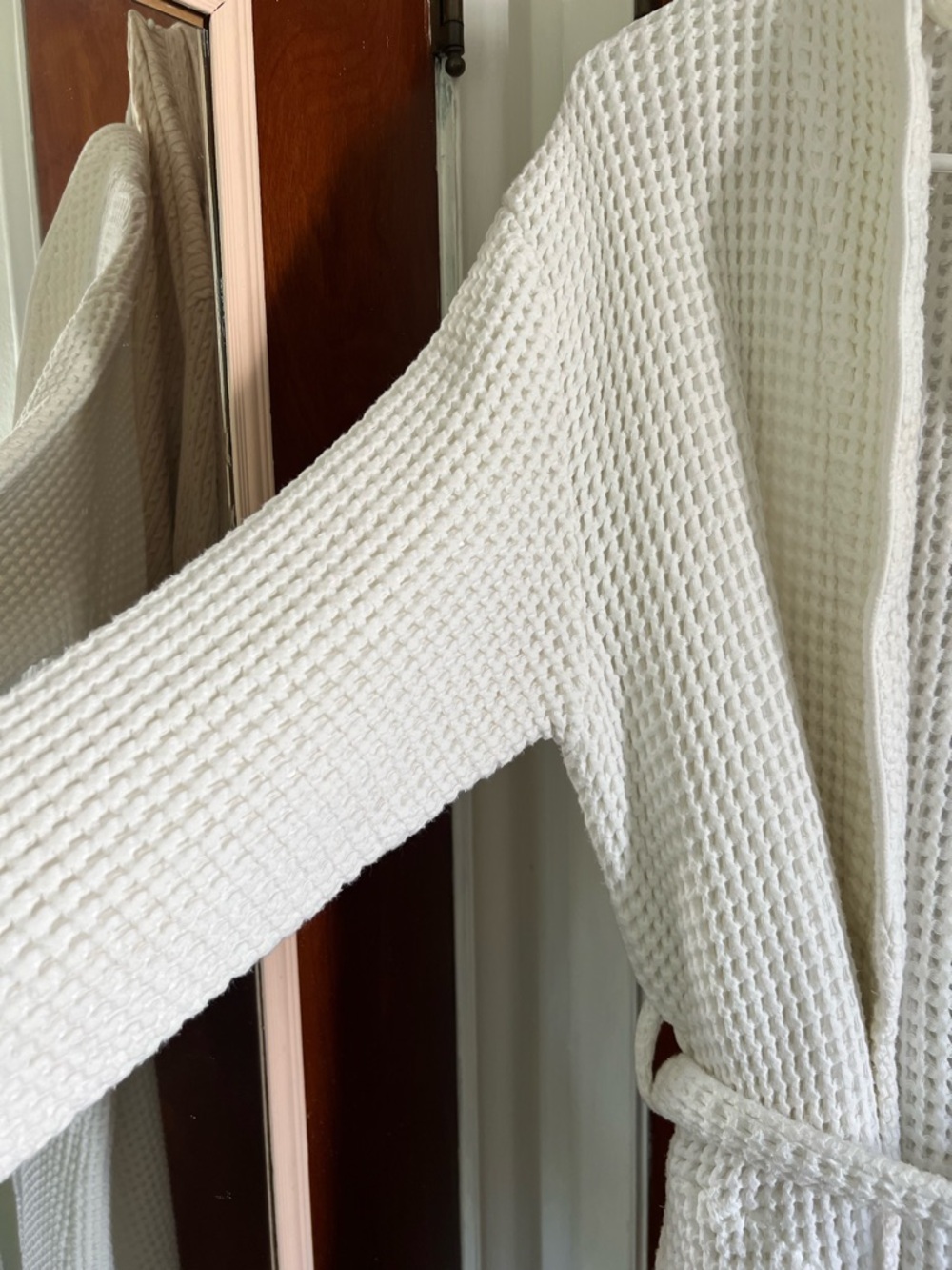 Brooklinen Turkish 100% Cotton White Waffle Knit Long length Bath Robe - Picture 7 of 14